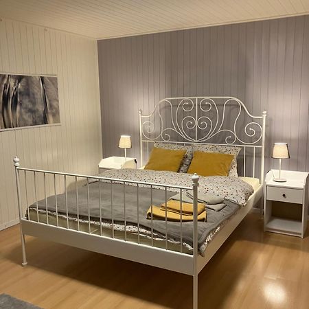 La Lanterne Apartment Sierre Bagian luar foto