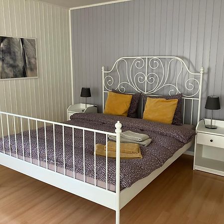 La Lanterne Apartment Sierre Bagian luar foto
