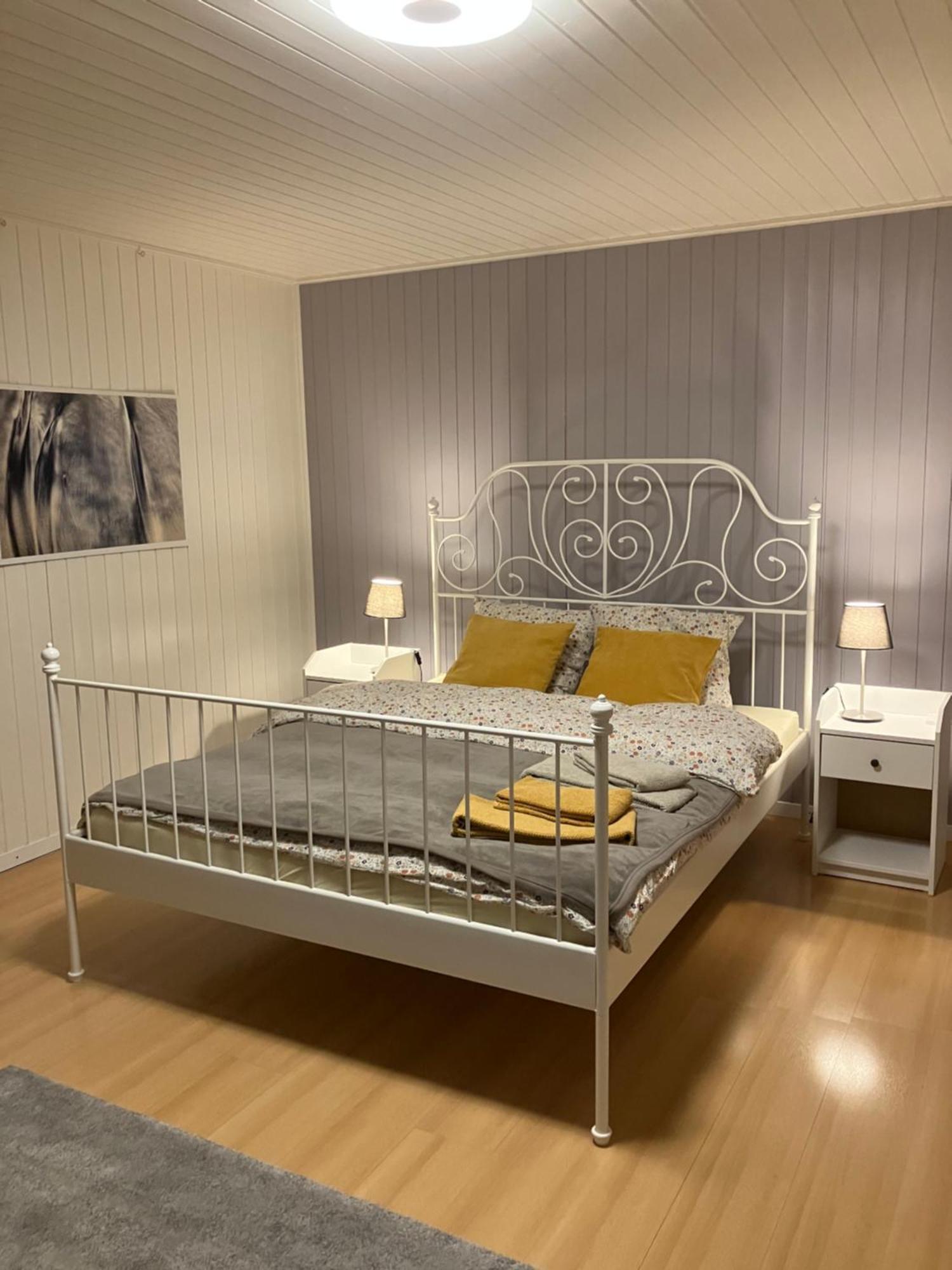 La Lanterne Apartment Sierre Bagian luar foto